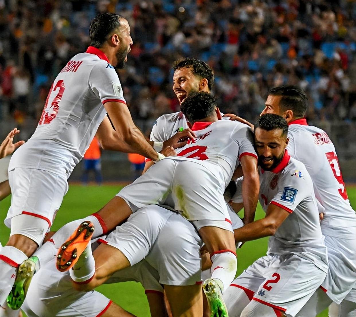 关于加时末段费城76人备战国王杯,绝杀压哨细节曝光,信心回归,训练强度明显提升的信息-爱游戏